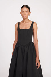 Noir Chic | Maxi Dress